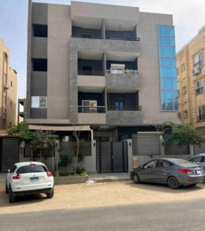Apartment near to point 90 Mall
